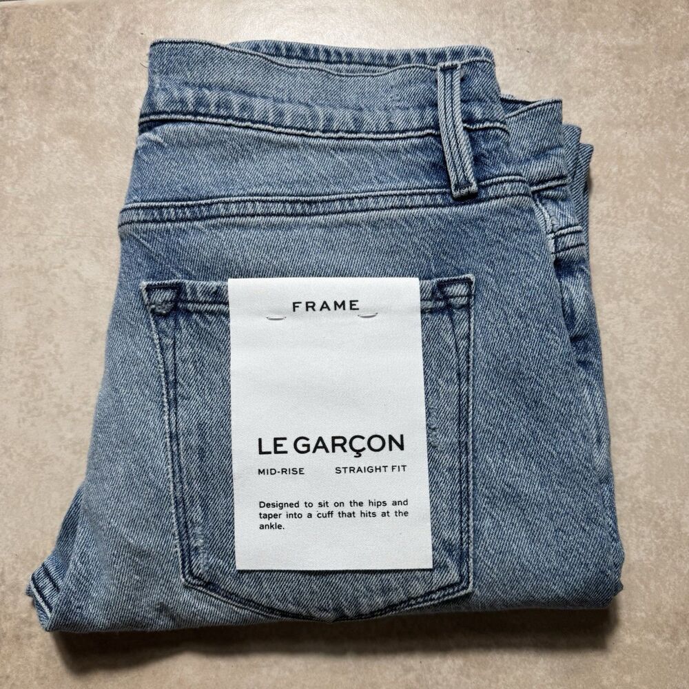 NEW FRAME Le Garcon Jeans Sz 26x32 Distressed Mid Rise Straight Light Wash Denim